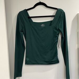 3/$25 ✺ SWS Contour Square Neck Long Sleeve Crop Top Green L
